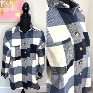 Plaid Blue and White Cozy Women’s Button Up Jacket (S)